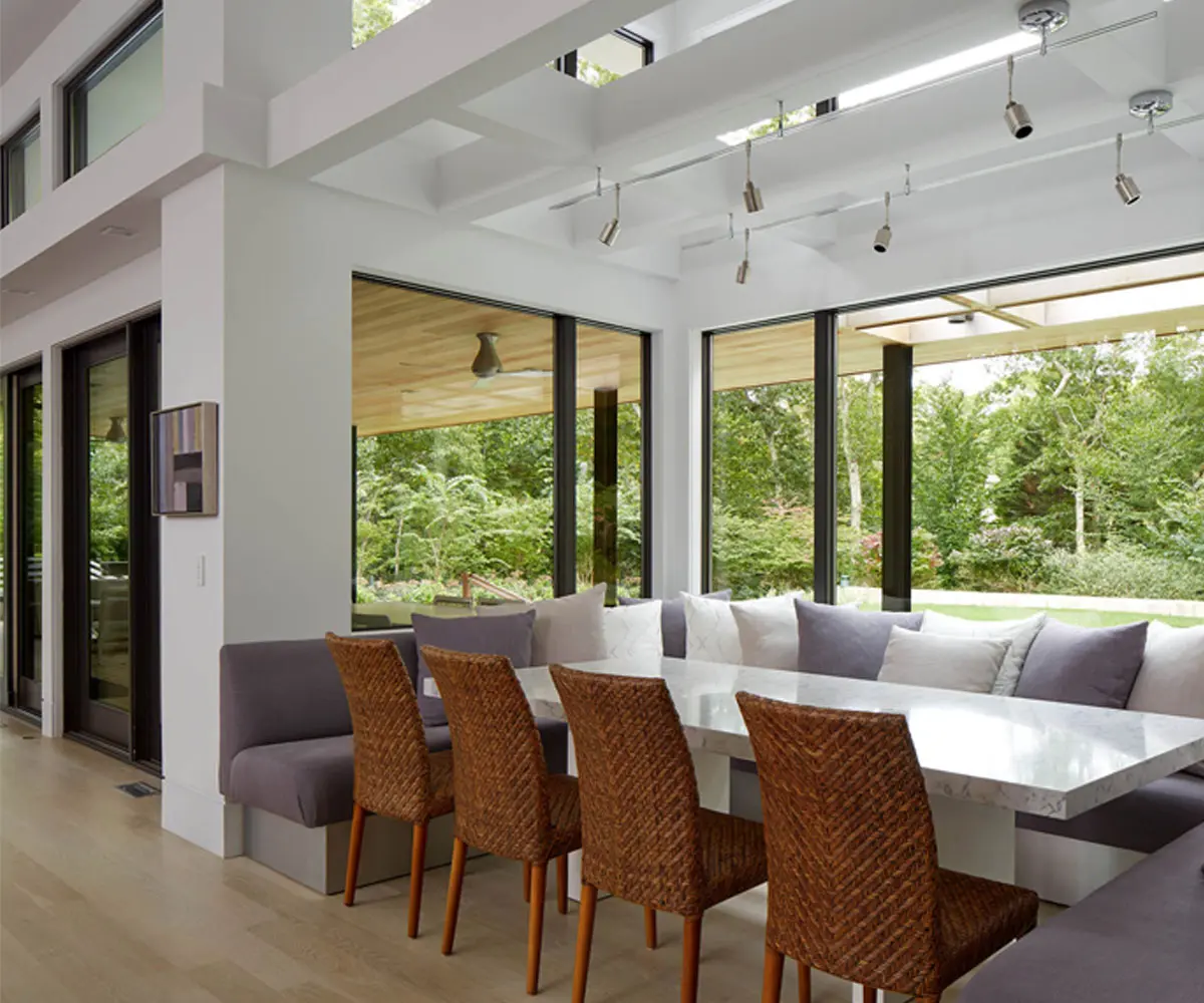 Andersen E-Series picture window